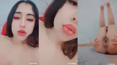 خودارضایی دختر حشری با کص خیس و کون تنگ