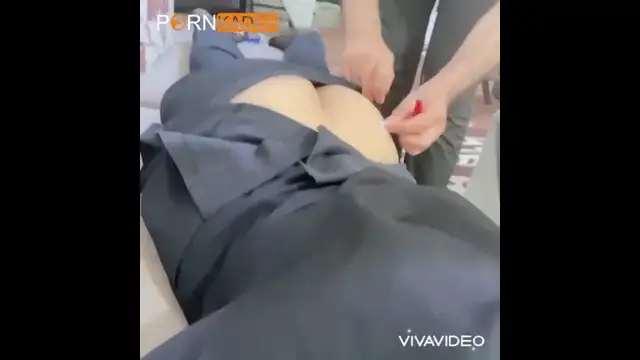 فیلم آمپول زدن دکتر به دختر ایرانی حشری که دلش میخواد بده