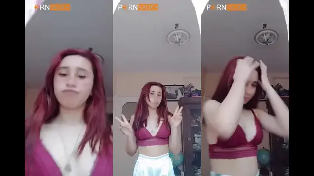 بدن نمایی دختر ناز ترکی برای دوست پسرش