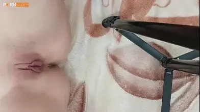 خودارضایی و ارگاسم صبحگاهی دختر خوش اندام و حشری